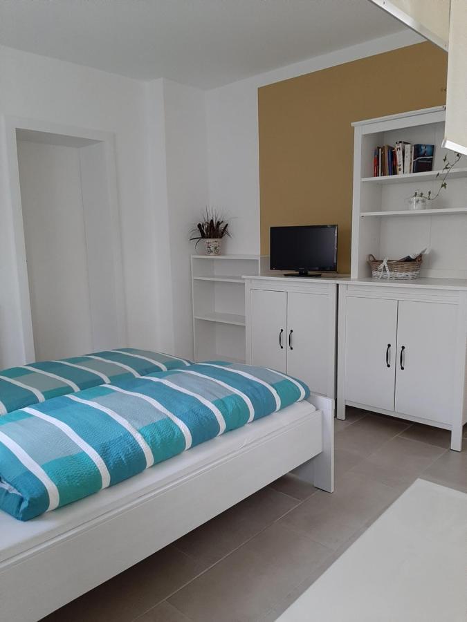 Hotel Landlust! Hoyerswerda Esterno foto