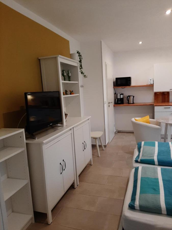 Hotel Landlust! Hoyerswerda Esterno foto
