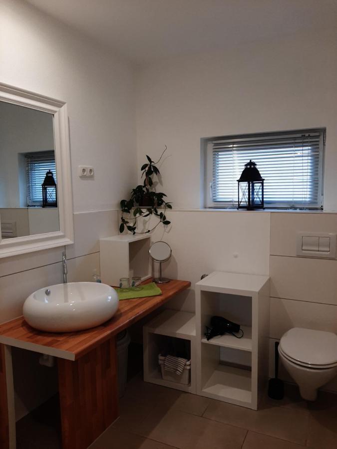 Hotel Landlust! Hoyerswerda Esterno foto